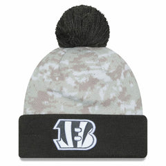 Cincinnati Bengals New Era Youth 2024 Salute To Service Cuffed Pom Knit Hat White/Graphite - NFL
