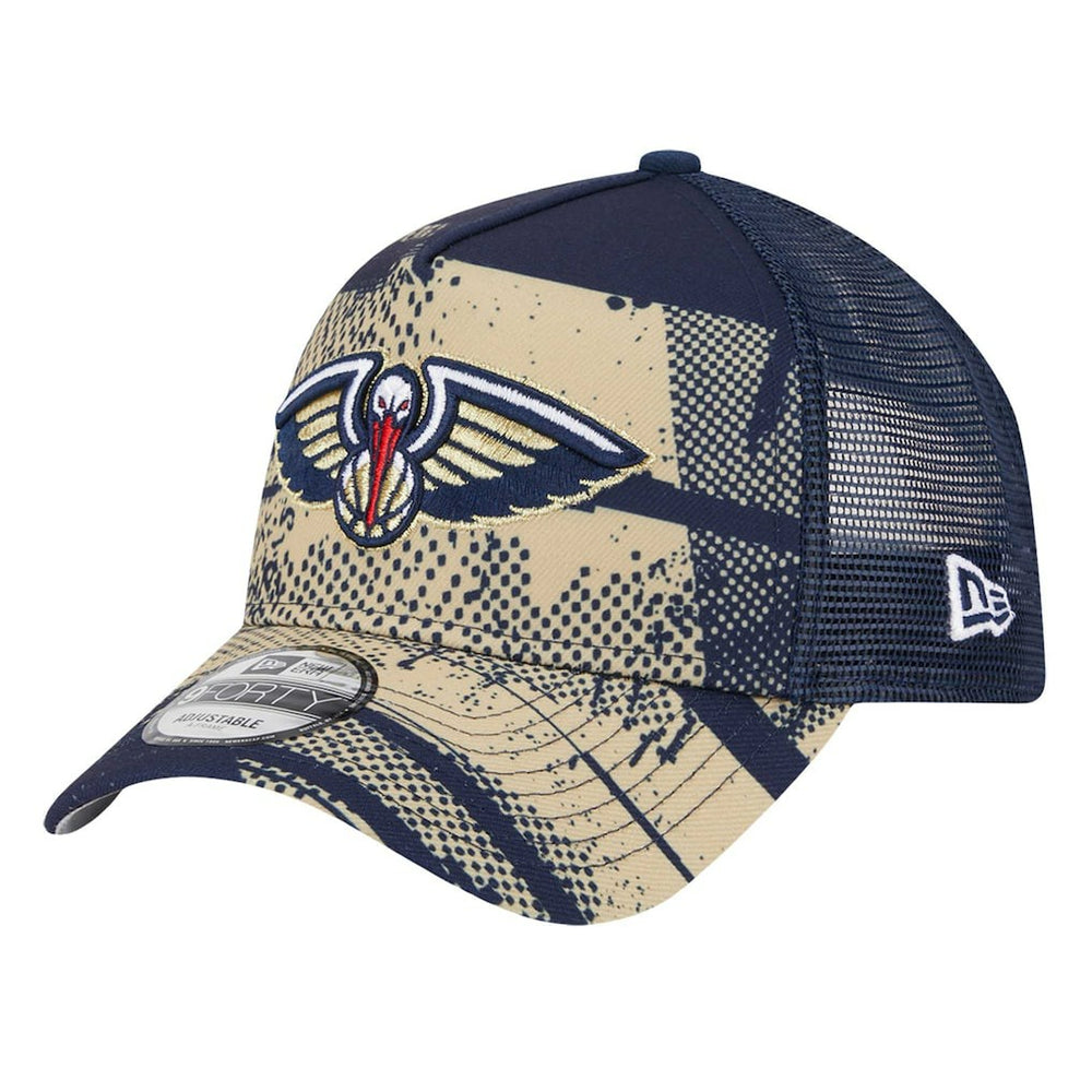 New Era - New Orleans Pelicans Tip Off A-Frame Trucker 9FORTY Adjustable Hat - Navy/Gold