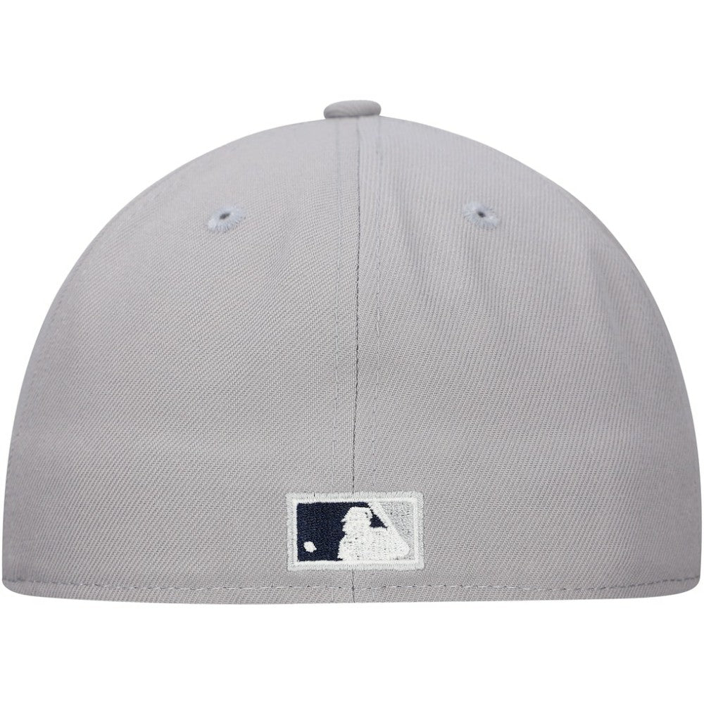 New York Yankees New Era  Duo Logo 2.0 59FIFTY Fitted Hat Lifestyle