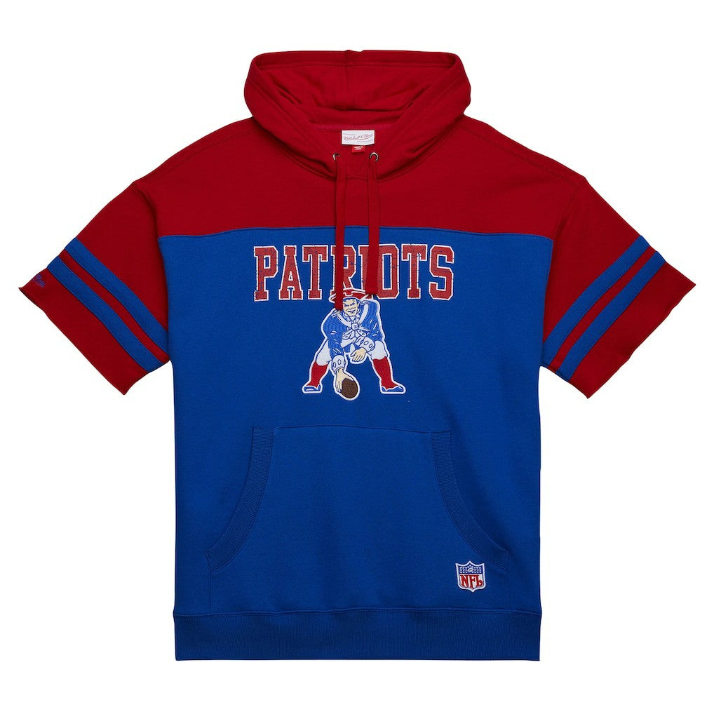 New England Patriots Off Field Vintage Logo Short Sleeve Pullover Hoodie Royal - Mitchell & Ness