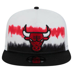 New Era - Chicago Bulls Dip-Dye 9FIFTY A-Frame Trucker Snapback Hat - White/Black
