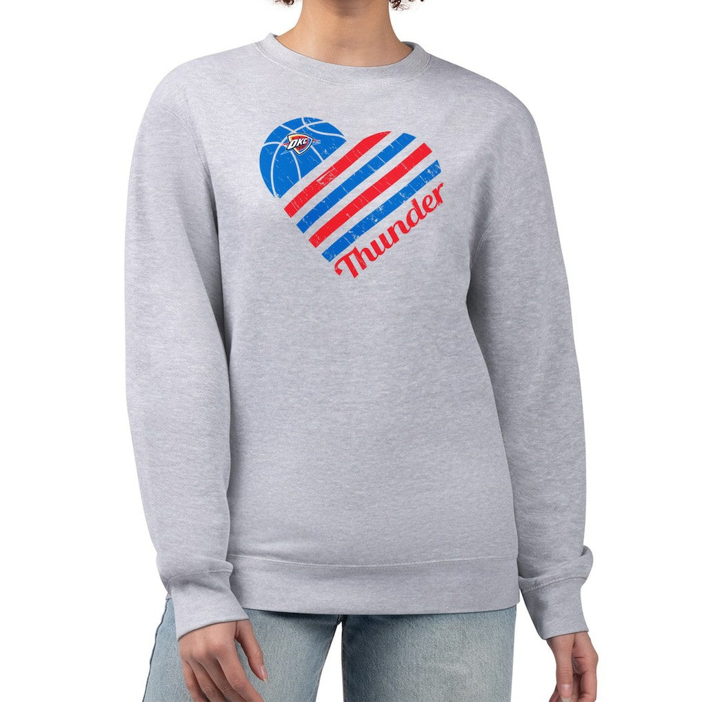 NBA - Oklahoma City Thunder G-III 4Her by Carl Banks Women's Heart Graphic Fleece Pullover Sweatshirt - Heather Gray