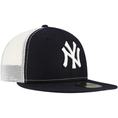 New York Yankees New Era Team Color 59FIFTY Trucker Fitted Hat Lifestyle