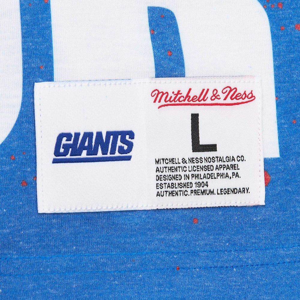 Lawrence Taylor New York Giants Burst Retired Player T-Shirt Gray - Mitchell & Ness