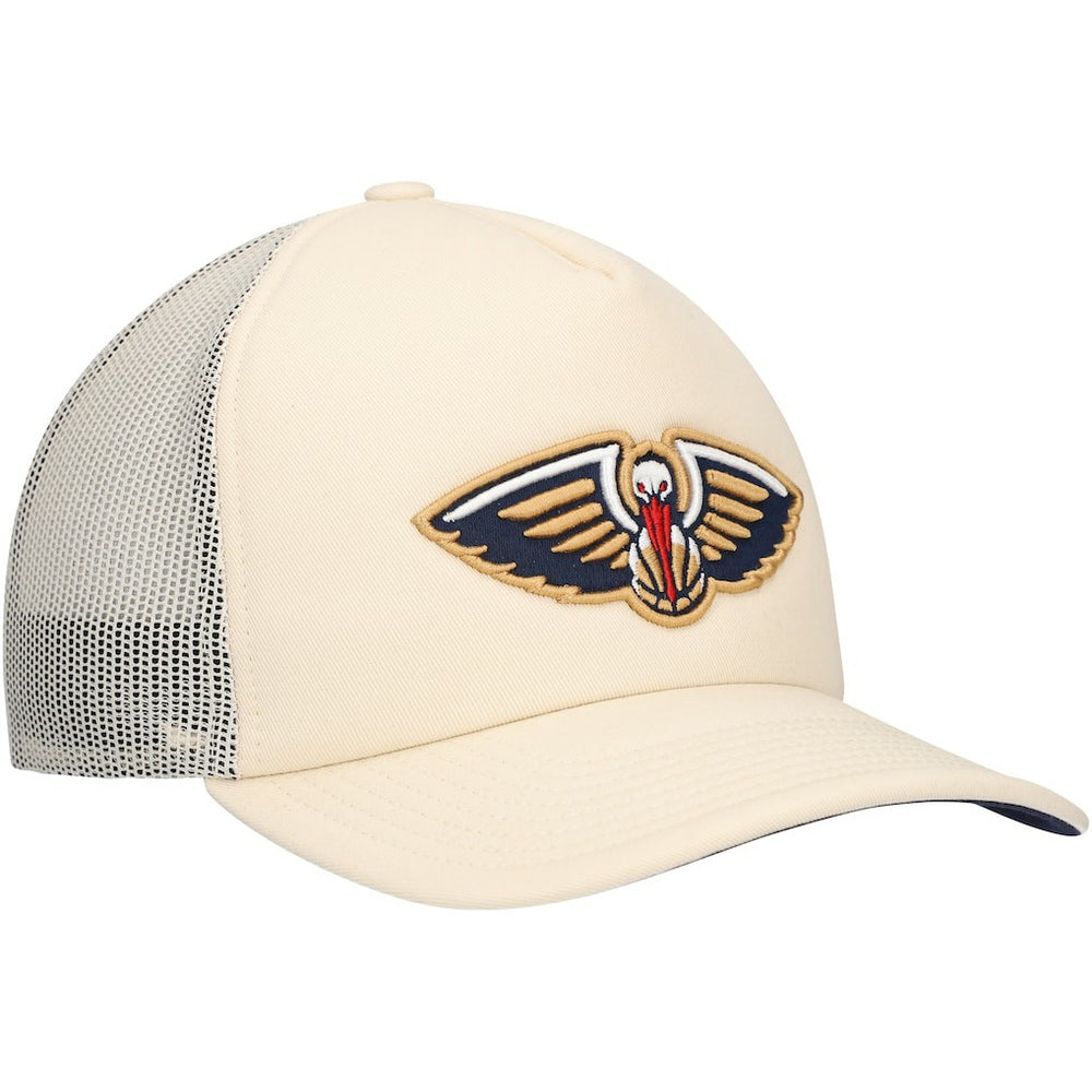 Mitchell & Ness - New Orleans Pelicans Trucker Adjustable Hat - Cream