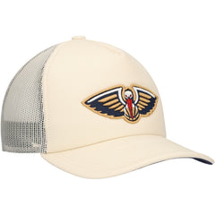 Mitchell & Ness - New Orleans Pelicans Trucker Adjustable Hat - Cream