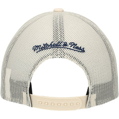 Mitchell & Ness - Memphis Grizzlies Trucker Adjustable Hat - Cream