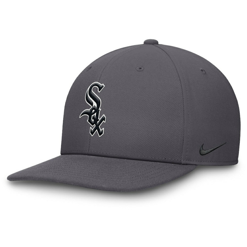 Chicago White Sox Nike Pro Performance Snapback Hat Lifestyle