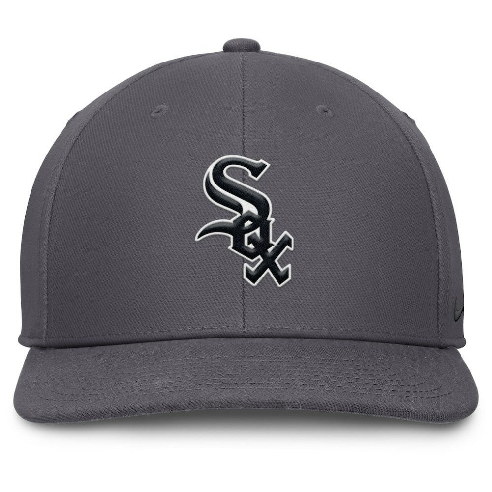 Chicago White Sox Nike Pro Performance Snapback Hat Lifestyle