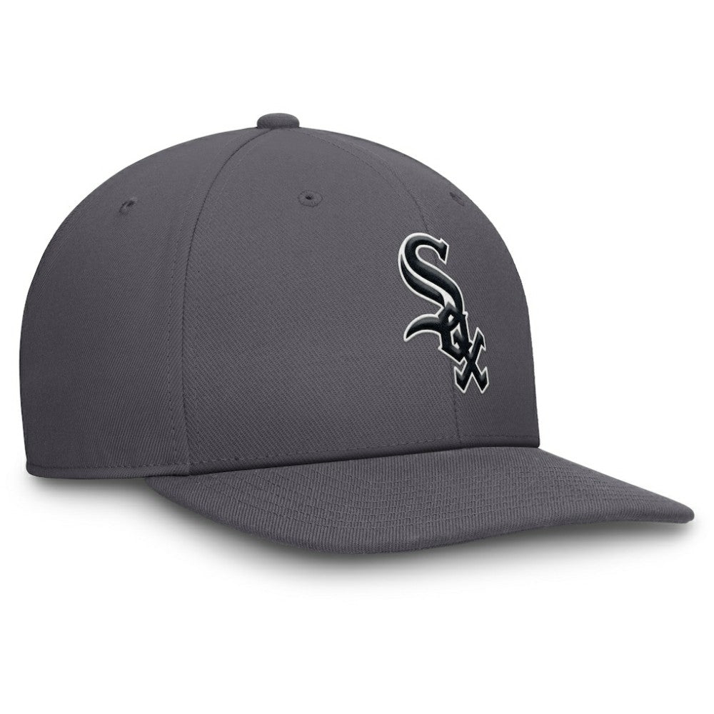 Chicago White Sox Nike Pro Performance Snapback Hat Lifestyle