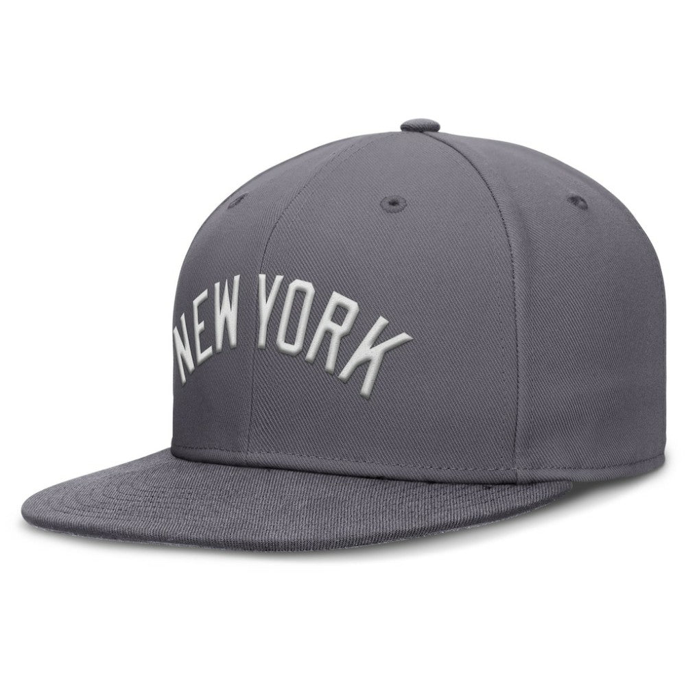 New York Yankees Nike Performance True Fitted Hat discount