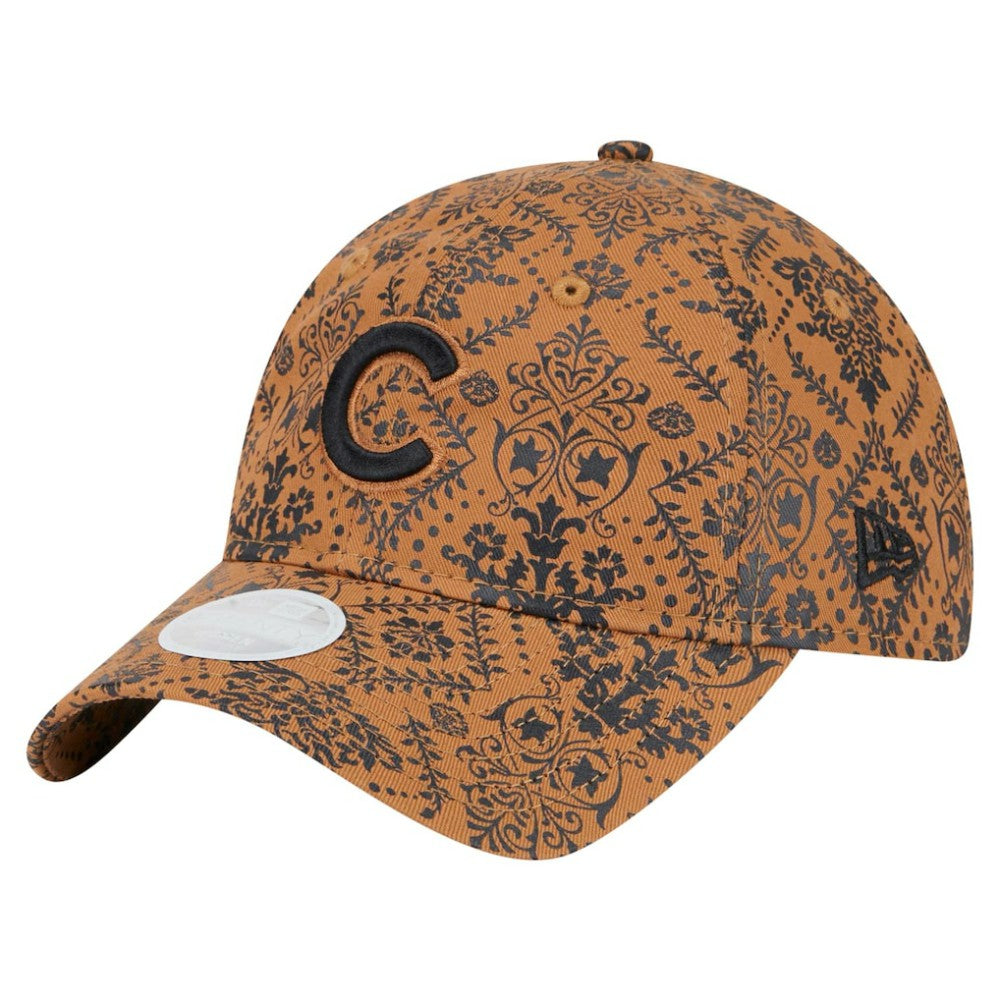 Chicago Cubs New Era Women's Vintage Deco 9TWENTY Adjustable Hat Lifestyle