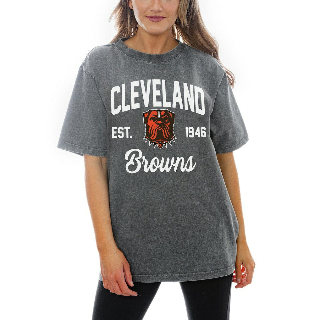 Cleveland Browns Gameday Couture Women's Titan Tackle Relaxed Fit Washed T-Shirt Gray - NFL