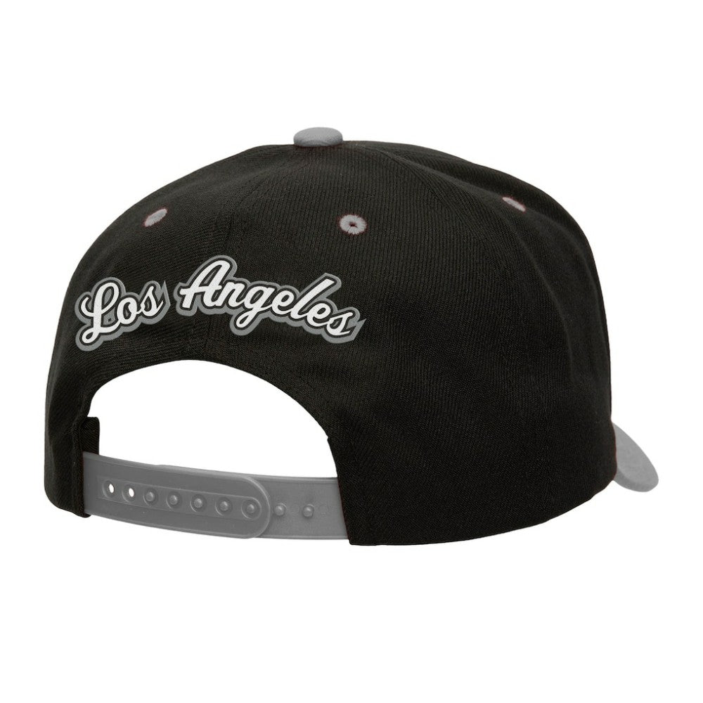 Los Angeles Kings - Mitchell & Ness Backside Script Two-Tone Pro Crown Adjustable Hat Black/Silver