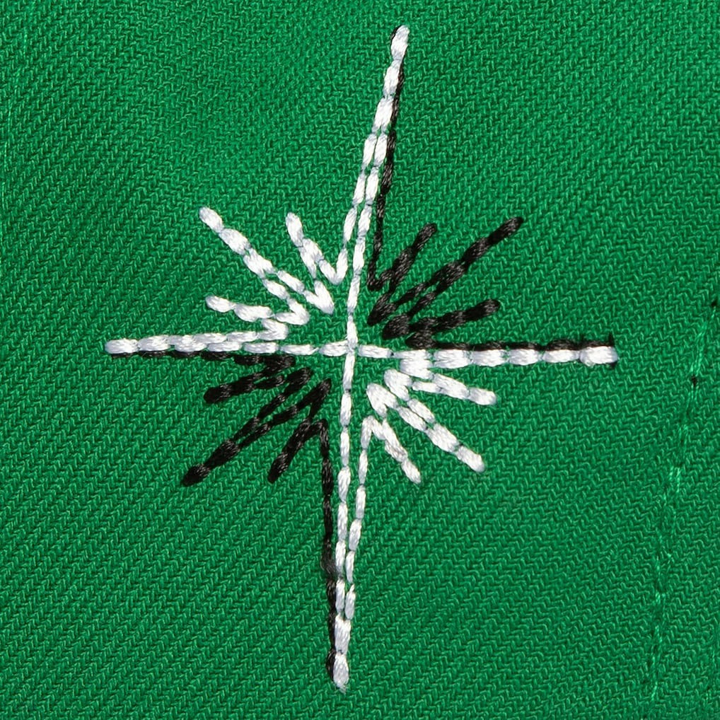 Mitchell & Ness - Boston Celtics Starlight Snapback Hat - Kelly Green