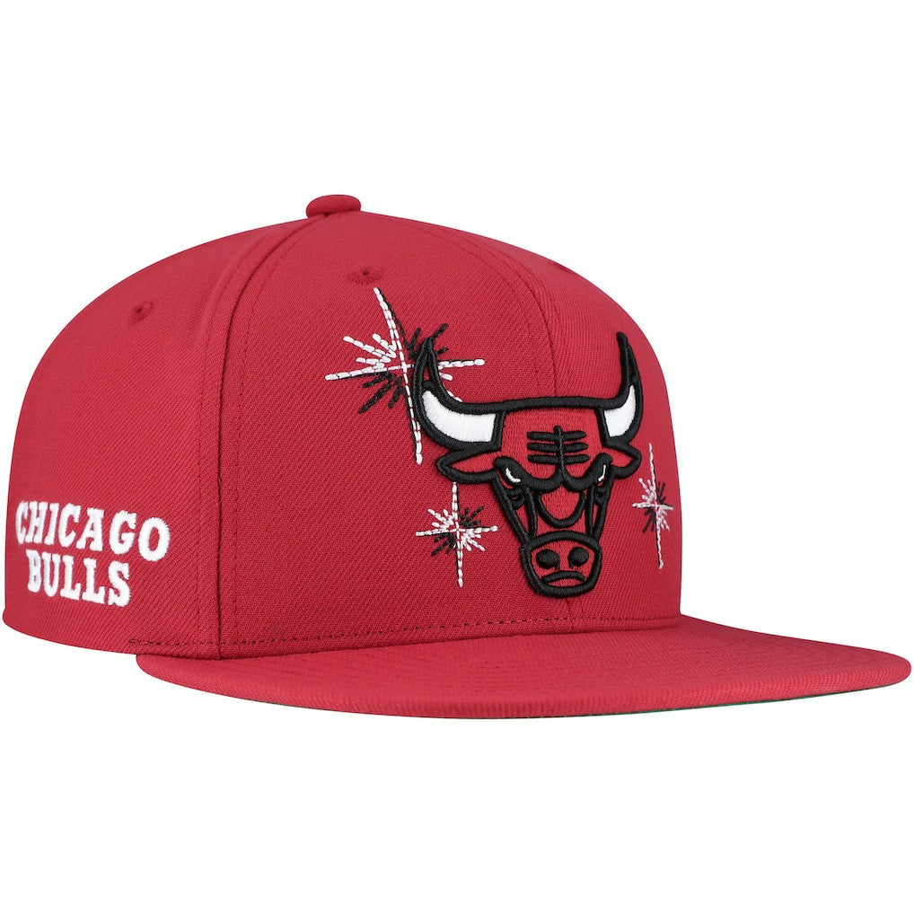 Mitchell & Ness - Chicago Bulls Starlight Snapback Hat - Red