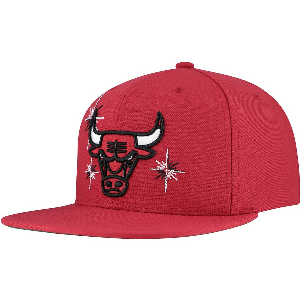 Mitchell & Ness - Chicago Bulls Starlight Snapback Hat - Red