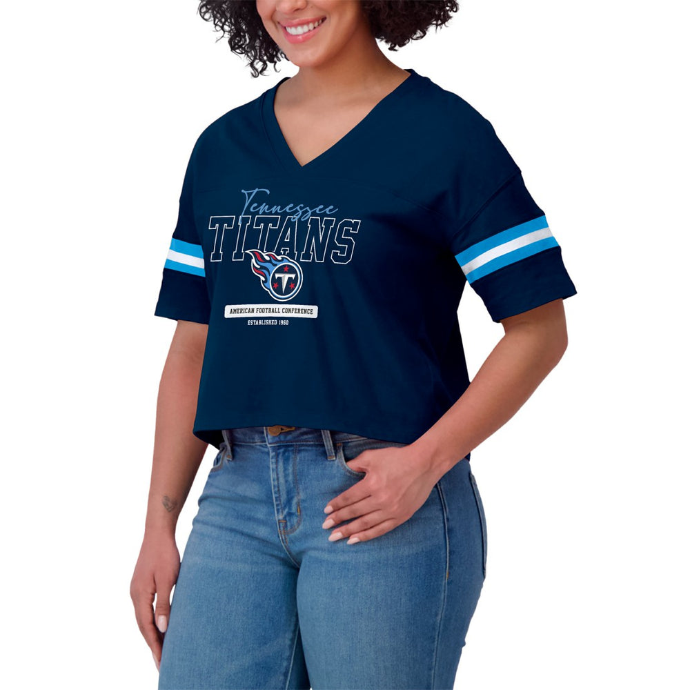 Tennessee Titans WEAR by Erin Andrews Women's Color Block Boxy Modest Crop V-Neck T-Shirt Navy - NFL