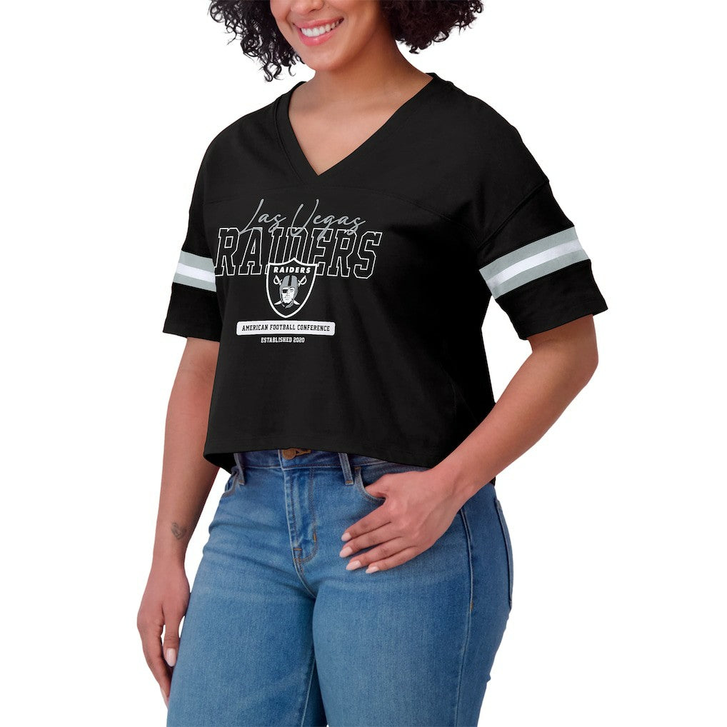 Las Vegas Raiders WEAR by Erin Andrews Women's Color Block Boxy Modest Crop V-Neck T-Shirt Black - NFL