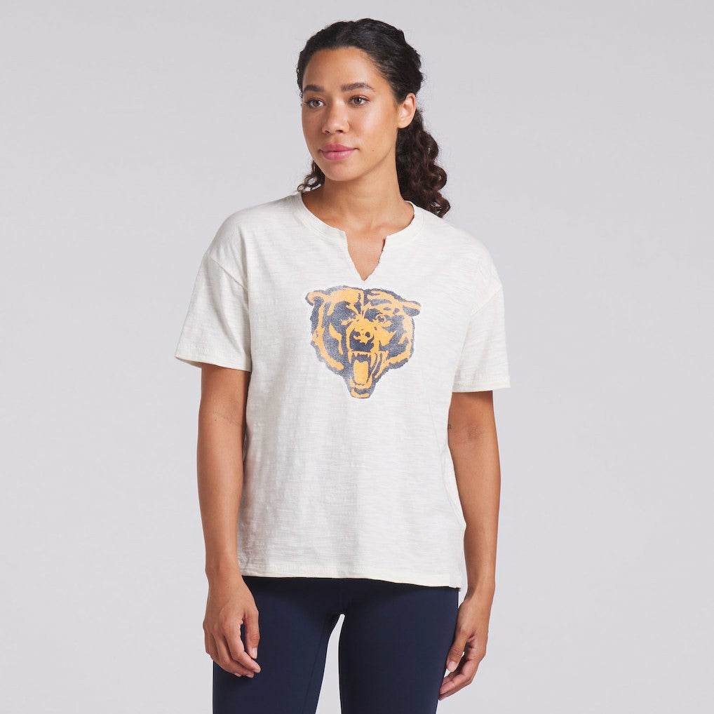 Chicago Bears Women's Trick Play Slub Boxy T-Shirt Cream - Fanatics