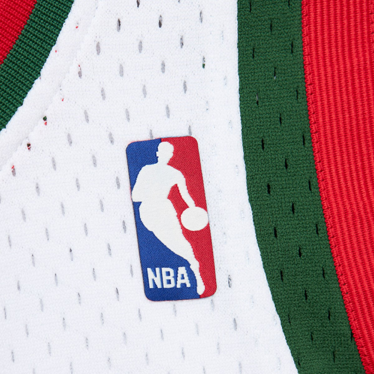 Mitchell & Ness - Giannis Antetokounmpo Milwaukee Bucks 2013/14 Hardwood Classics Swingman Jersey - White