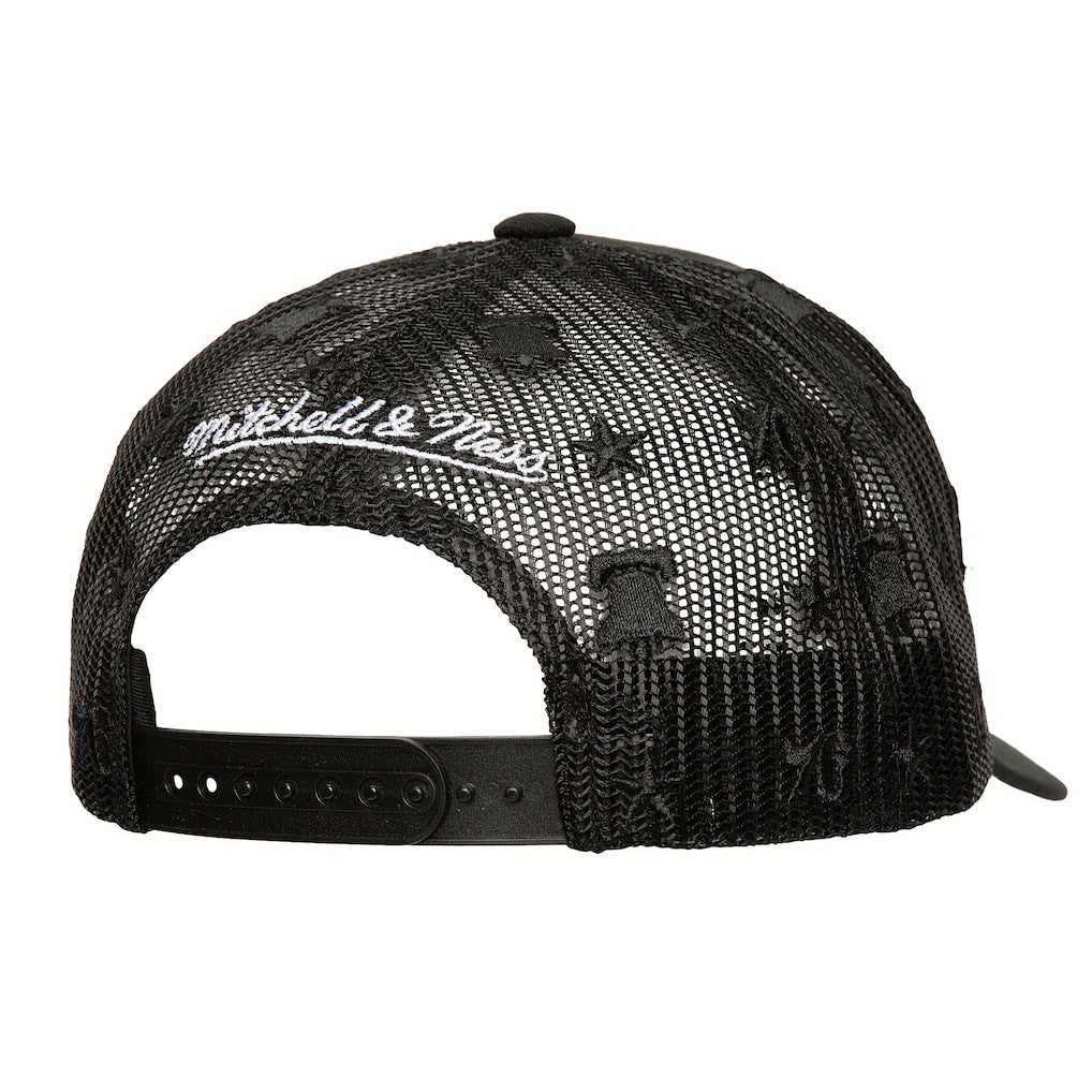 Mitchell & Ness - Philadelphia 76ers Monogram Allover Logo Mesh Trucker Adjustable Hat - Black