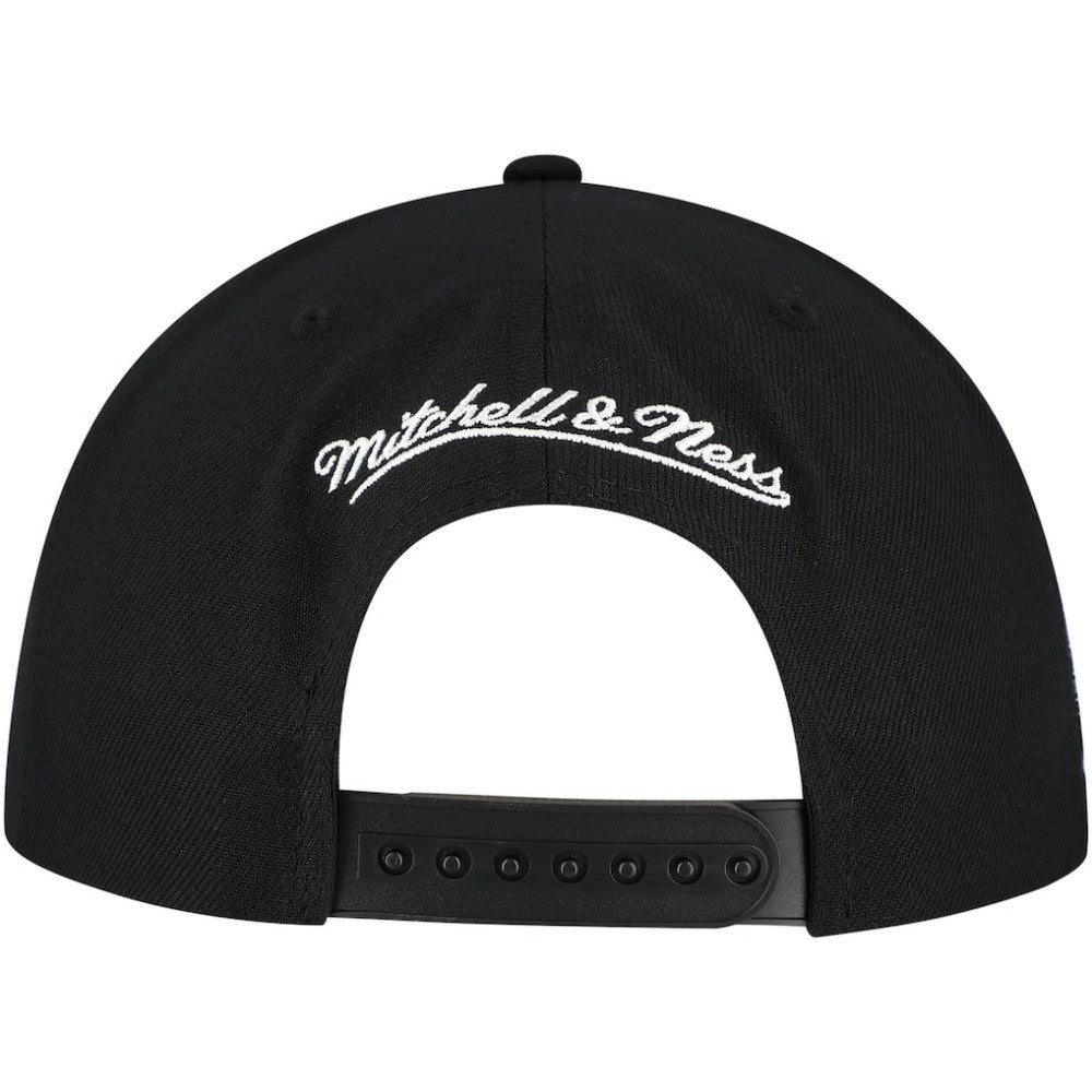 Toronto Maple Leafs - Mitchell & Ness Core Top Spot Snapback Hat Black