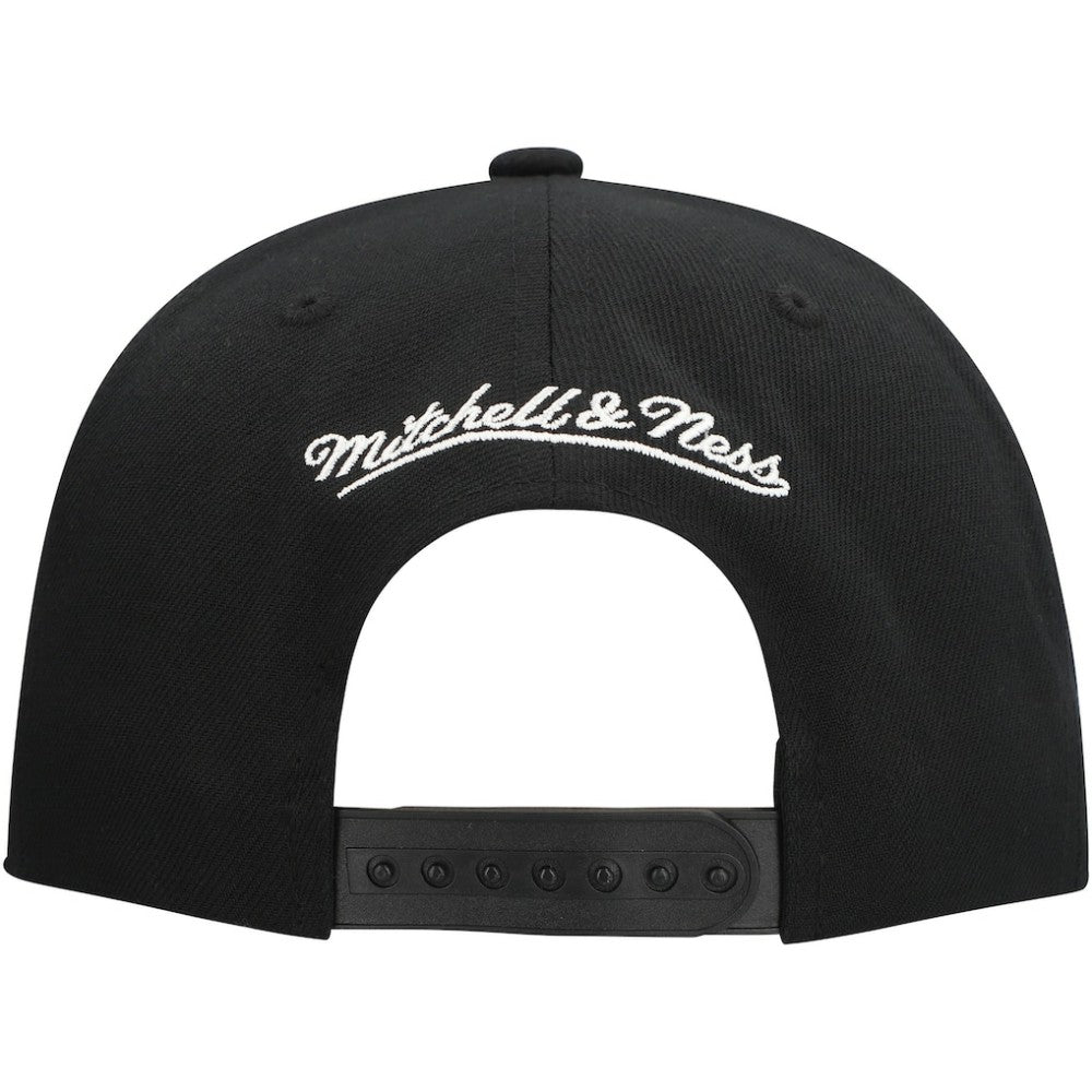 San Jose Sharks - Mitchell & Ness Core Top Spot Snapback Hat Black