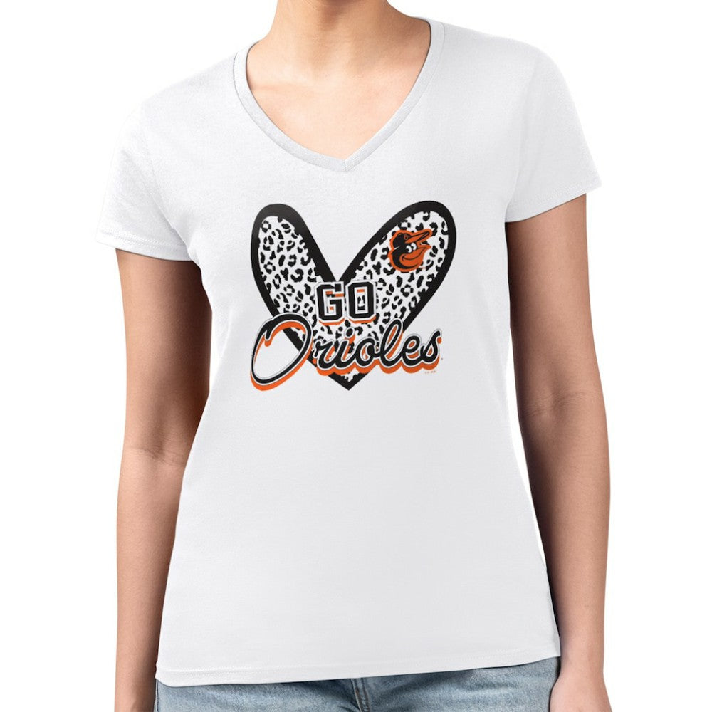 Baltimore Orioles G-III 4Her by Carl Banks Women's Super-Slim Fit Lightweight Leopard Heart V-Neck T-Shirt Clearance