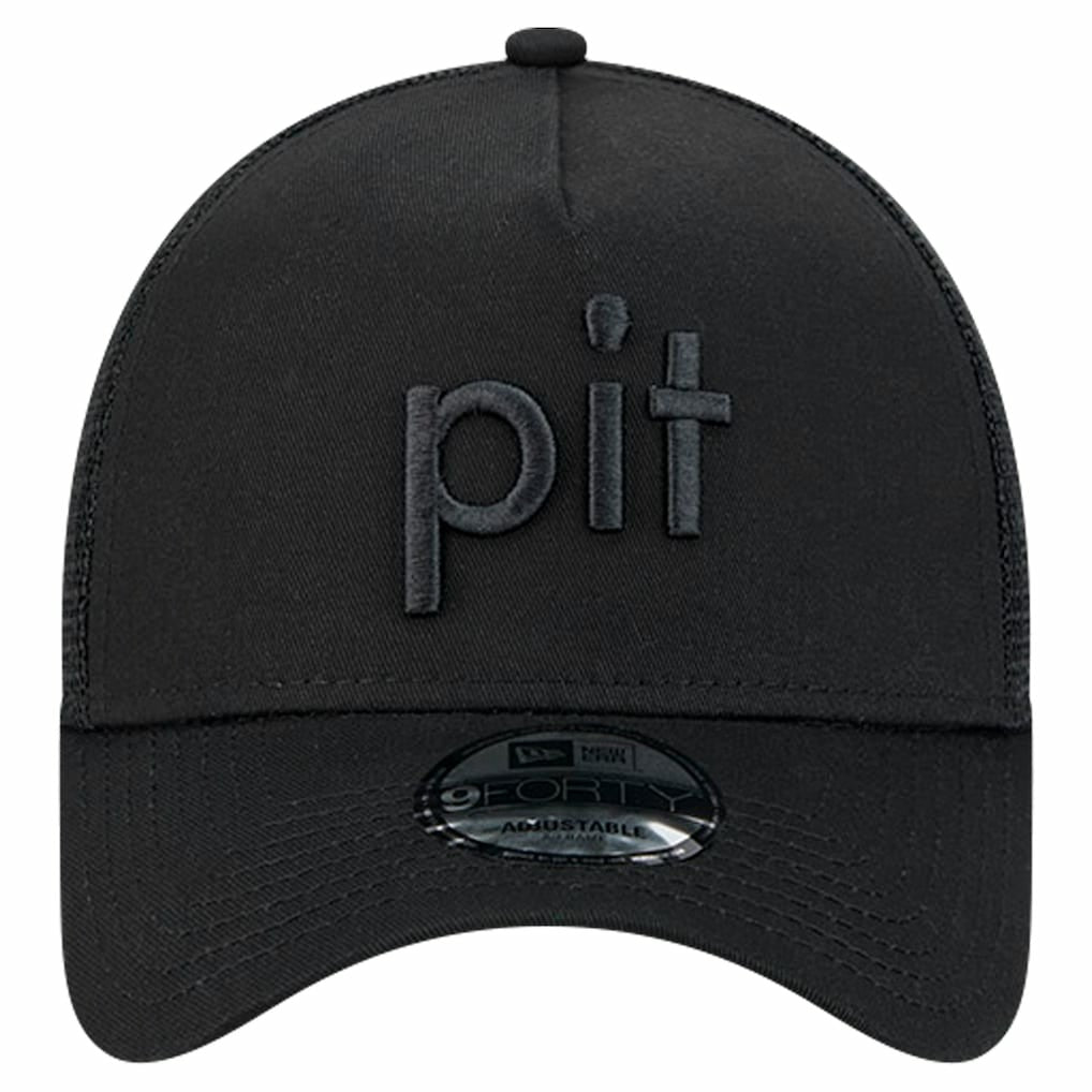 Pittsburgh Steelers New Era Domain 9FORTY A-Frame Trucker Adjustable Hat Black - NFL