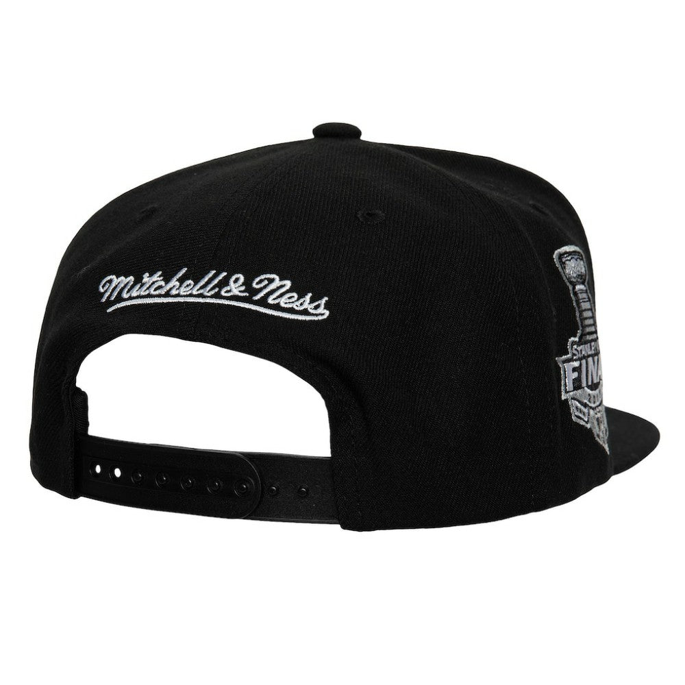Pittsburgh Penguins Mitchell & Ness Core Top Spot Snapback Hat Black