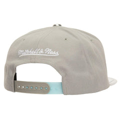 Mitchell & Ness - Chicago Bulls Day 11 Snapback Hat - Gray