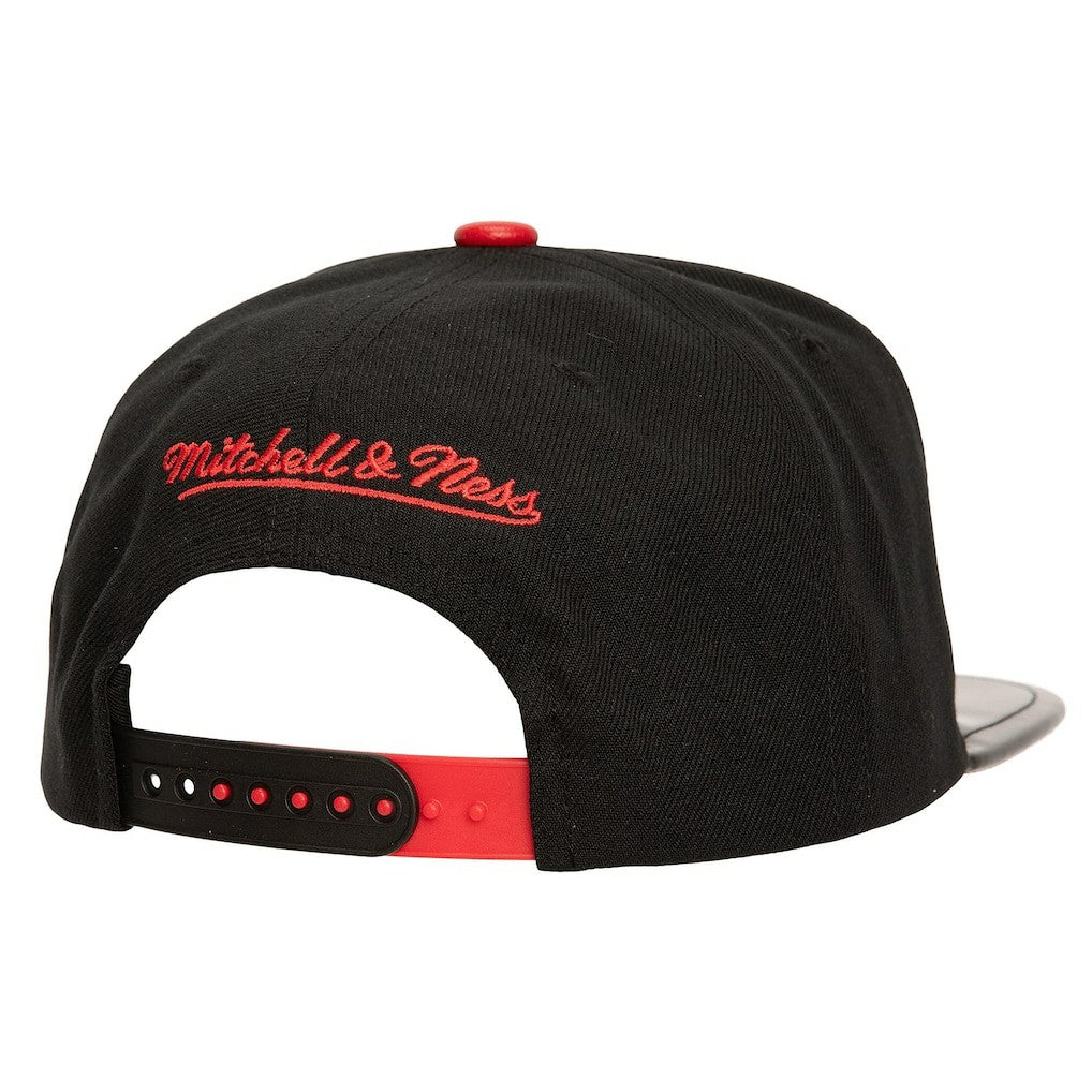Mitchell & Ness - Chicago Bulls Day 11 Snapback Hat - Black