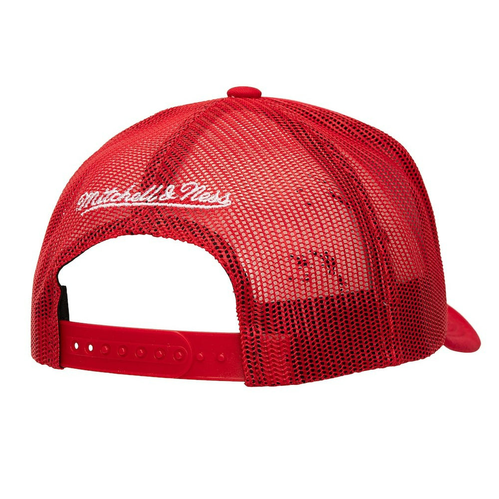 Mitchell & Ness - Chicago Bulls Core Evergreen OTC Trucker Adjustable Hat - Red