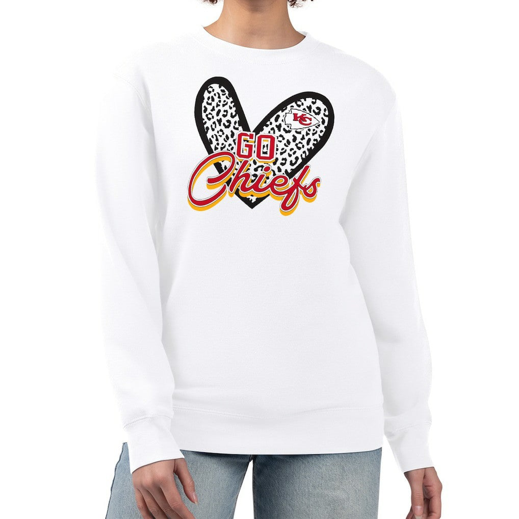 Kansas City Chiefs G-III 4Her by Carl Banks Women's Leopard Heart Pullover Sweatshirt White - NFL