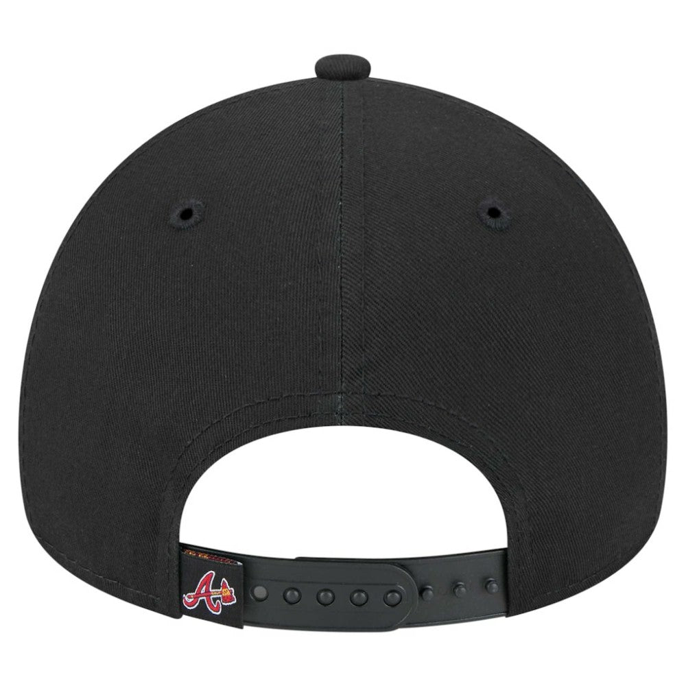 Atlanta Braves New Era 9FORTY A-Frame Adjustable Hat Lifestyle