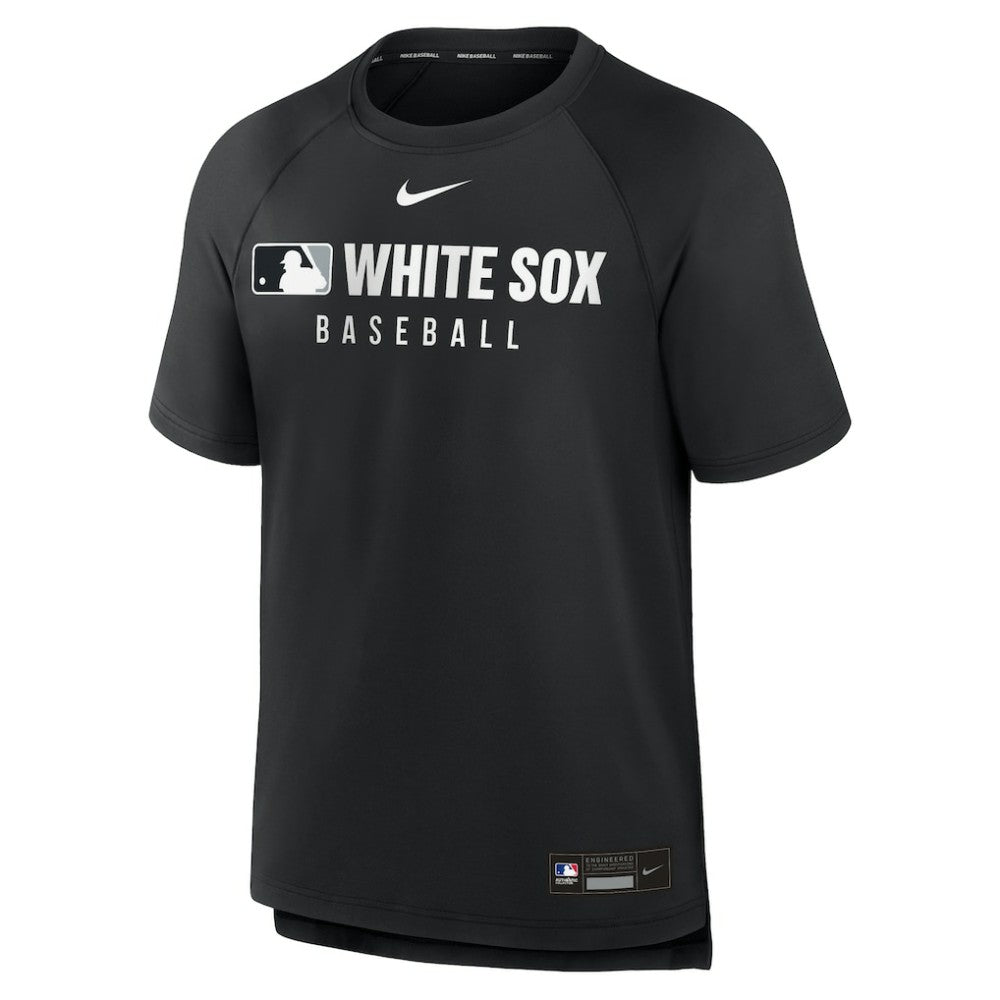 Chicago White Sox Nike Authentic Collection Pregame Raglan Dri-FIT T-Shirt Lifestyle