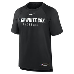 Chicago White Sox Nike Authentic Collection Pregame Raglan Dri-FIT T-Shirt Lifestyle