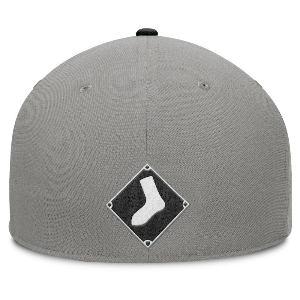 Chicago White Sox Fanatics Clubhouse Dugout Fitted Hat Clearance