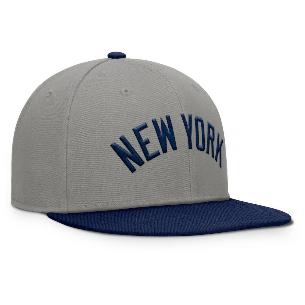 New York Yankees Fanatics Clubhouse Dugout Fitted Hat for sale