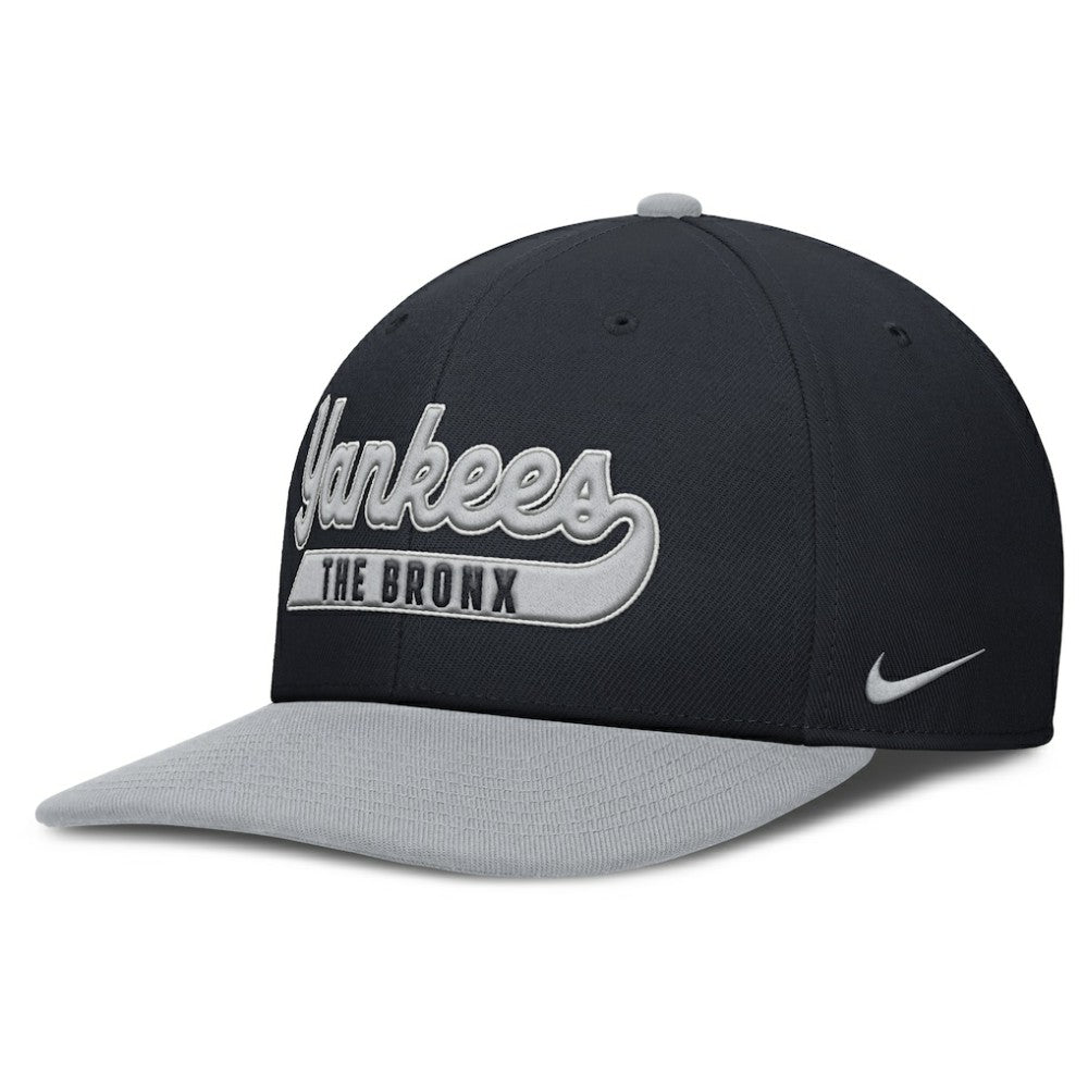 New York Yankees Nike Pro Performance Snapback Hat Lifestyle