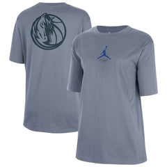 NBA - Dallas Mavericks Jordan Brand Women's Courtside Statement Edition Boyfriend T-Shirt - Ash