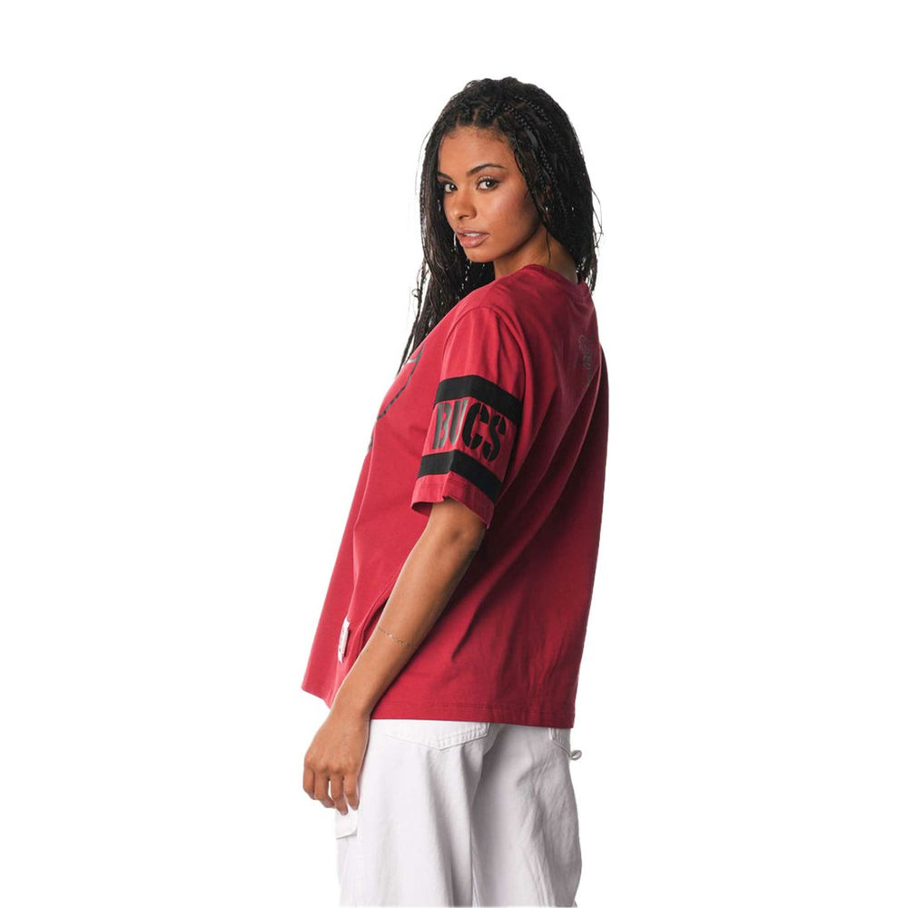 Tampa Bay Buccaneers The Wild Collective Women's Drop Shoulder T-Shirt Red - NFL