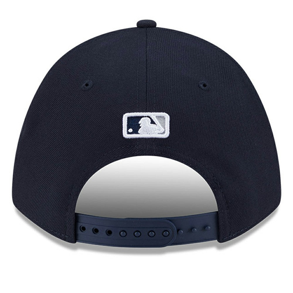 New York Yankees New Era Player Replica 9FORTY Adjustable Hat Lifestyle