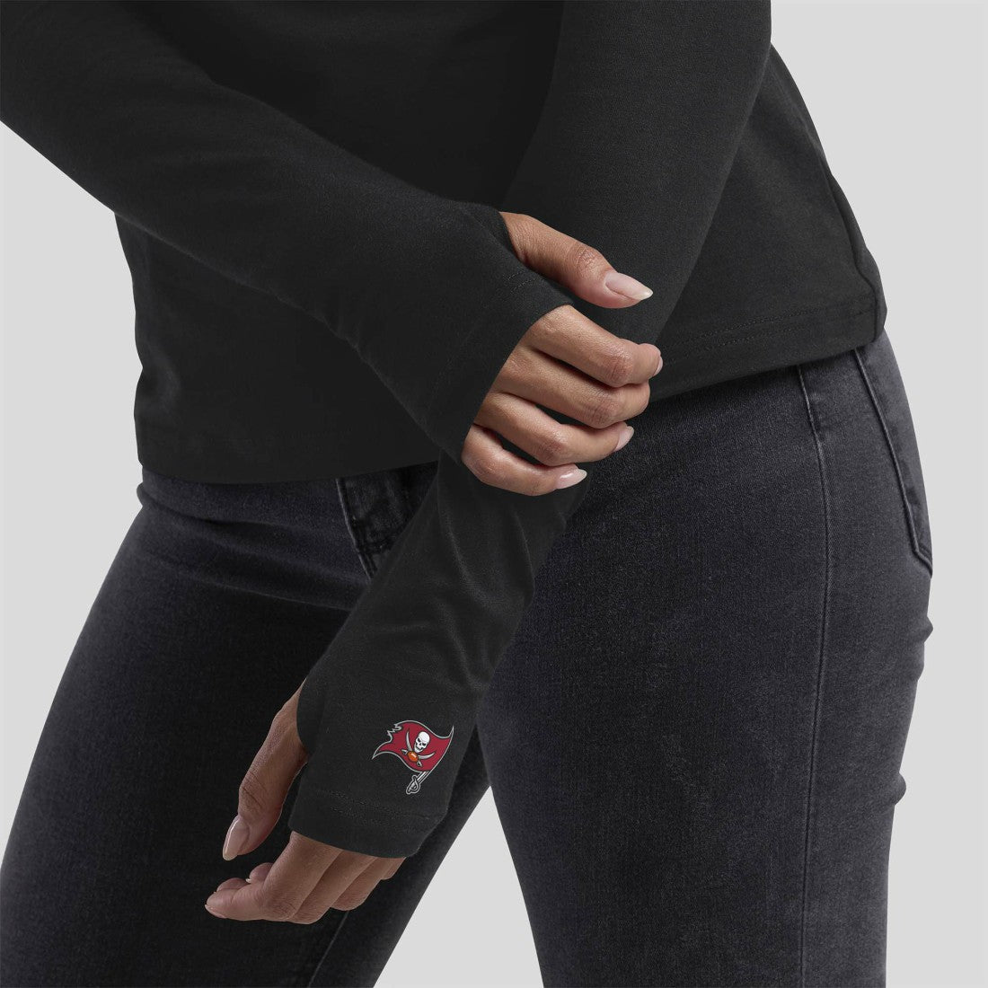Tampa Bay Buccaneers WEAR by Erin Andrews x Gracie Hunt Women's Mesh Panel Long Sleeve T-Shirt Black - NFL