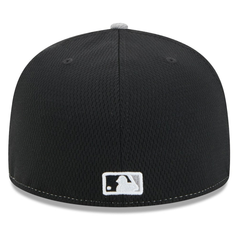 Chicago White Sox New Era 2025 MLB Clubhouse 59FIFTY Fitted Hat Lifestyle