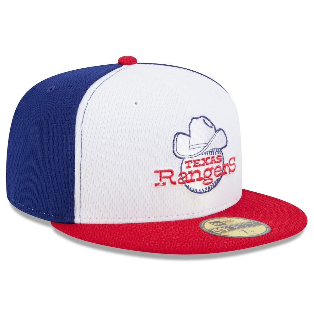 Texas Rangers New Era 2025 MLB Clubhouse 59FIFTY Fitted Hat Lifestyle