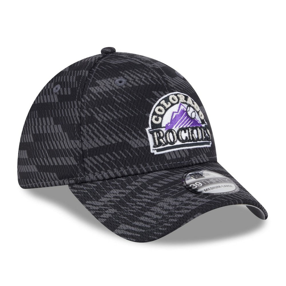 Colorado Rockies New Era 2025 MLB Clubhouse 39THIRTY Flex Hat Lifestyle