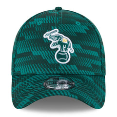 Athletics New Era 2025 MLB Clubhouse 39THIRTY Flex Hat Lifestyle