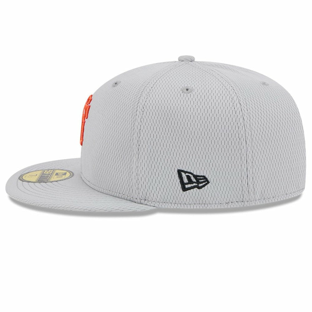 San Francisco Giants New Era 2025 MLB Clubhouse 59FIFTY Fitted Hat Lifestyle